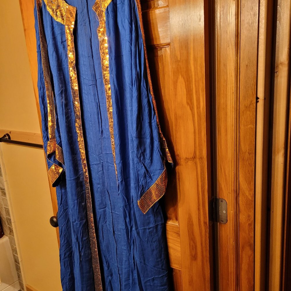 Bellydance Cover Up - Indian / Arab Robe